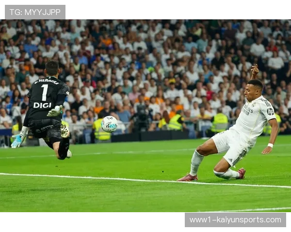 皇马遭奥萨苏纳绝杀终结八连胜 西甲争冠悬念再度升温 皇马遭奥萨苏纳绝杀终结八连胜 西甲争冠悬念再度升温